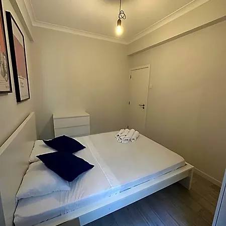 Real Hostel Porto