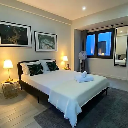 Real Hostel Porto
