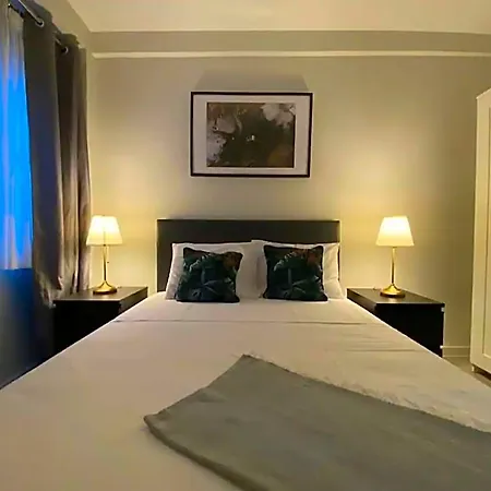 Real Hostel Porto