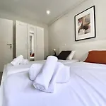 Real Hostel Porto