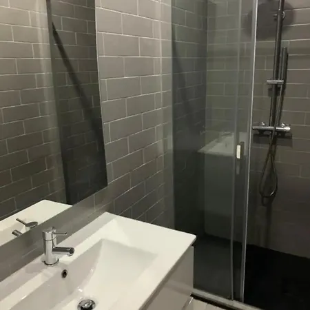 Real Hostel Porto
